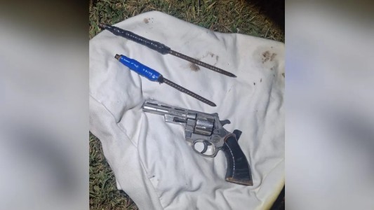 Un menor detenido tras golpear y amenazar con un arma a un hombre