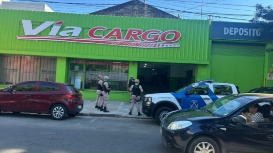 Allanaron una empresa de encomiendas por una investigación de drogas