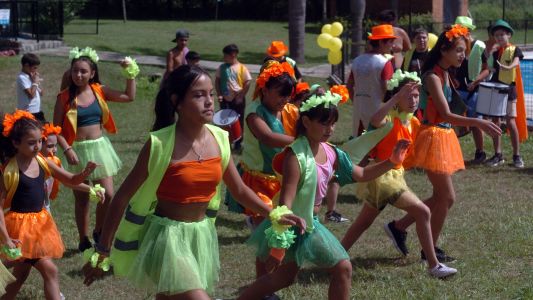 Más de 2.500 vecinos participaron del cierre de las Colonias Municipales de Verano 2026