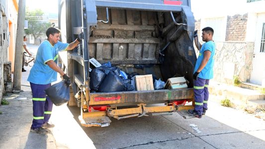 Santa Fe ampliará la recolección de residuos a 10 barrios más y sumará casi 200 nuevas cuadras