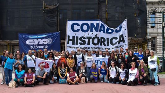 Paro y movilización: docentes universitario profundizan el plan de lucha