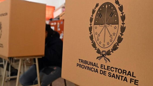 Se entregan los diplomas a las Autoridades Electas en las Elecciones Generales 2025