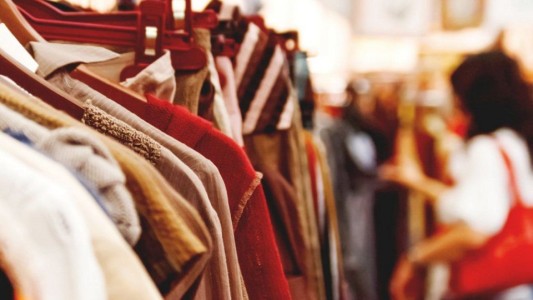 Ventas minoristas pymes: fuerte caída del 9,1% en noviembre y alarma en el consumo