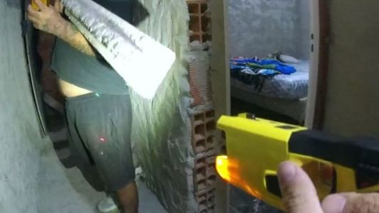 La Policía utilizó una pistola Taser para reducir a un hombre en un caso de violencia de género