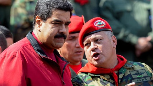 El Gobierno argentino prohibió el ingreso de "cómplices" de Maduro tras su captura