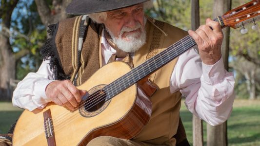Evoluciona favorablemente la salud del cantante Orlando Vera Cruz