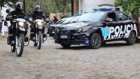 La Policía de Santa Fe despliega operativos récord tras la recomposición salarial