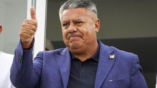 Unión defendió a Chiqui Tapia ante los “embates políticos” y apoyó la suspensión