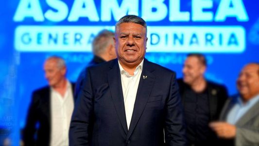 Reunión clave al mediodía: ¿se levanta el paro del fútbol argentino?