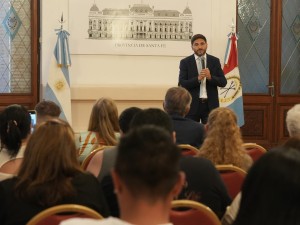 Se entregaron 19 escrituras a familias de la ciudad de Santa Fe