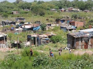 Gran Santa Fe: baja la pobreza al 30,6% pero sube la indigencia al 9,3%