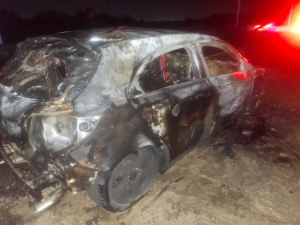 Se incendió un auto en Circunvalación Oeste durante la madrugada