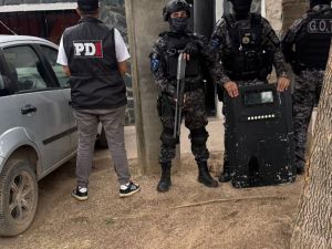 Detuvieron a dos "motochorros" por robos en  las avenidas Aristóbulo del Valle y Galicia