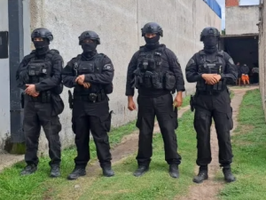 Cuatro detenidos por vender droga en barrios del oeste de la ciudad