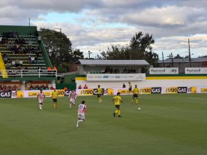 Unión iguala sin goles con Defensa y Justicia al finalizar el primer tiempo