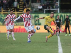 Una derrota que duele: Unión perdió 2 a 0 ante Defensa y Justicia
