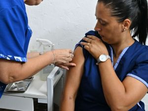 Santa Fe aplicó todas las vacunas antigripales y espera nuevas partidas