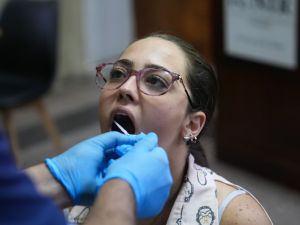 Día del Donante de Médula Ósea: Santa Fe incorpora el hisopado bucal para registro de donantes de médula