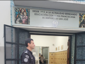 Tensión en barrio Guadalupe: un colegio amaneció con custodia policial por amenazas