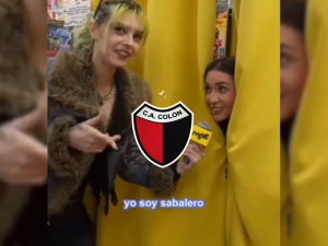 María Becerra sorprendió en Nueva York cantando "Yo soy Sabalero"