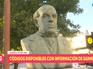 Santa Fe suma códigos QR sobre Sarmiento en espacios públicos