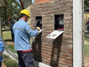 Cortes de luz para este lunes en Santa Fe y la región: zonas y horarios afectados