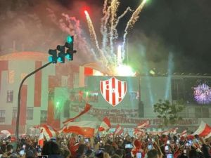 Unión suspendió la vigilia por su aniversario 119 por tormentas y trasladó el festejo al viernes