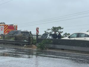 Fatal accidente en la RN 168: auto terminó contra el guardarraíl