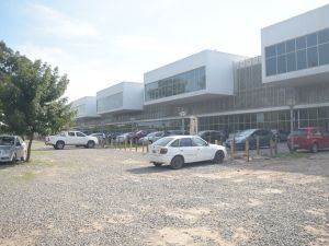 Hirieron a un conductor de aplicación en Coronel Dorrego para robarle la moto