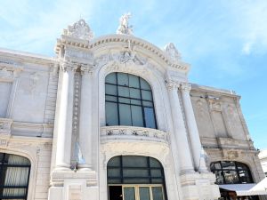 Se licitó la puesta en valor del emblemático Teatro Municipal