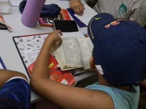 Estaciones Municipales: cómo es el trabajo que entrelaza apoyo escolar con contención socioafectiva