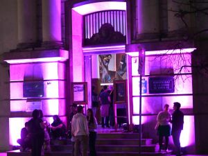 Presentan el libro “El milagro de la transformación” en la Biblioteca Muttis