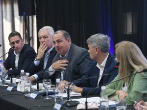 Poletti participó del Consejo Federal de Intendentes