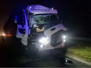 Impactante accidente entre dos camiones en Ruta Nacional 34: uno de ellos quedó atravesado en la calzada