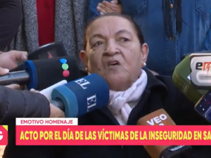 Familiares de víctimas de la inseguridad se manifestaron frente a Tribunales