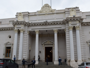 Trabajo informal en Santa Fe: Diputados aprobó un proyecto para medir su impacto real