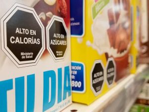 Rechazan la derogación de la Ley de Etiquetado Frontal