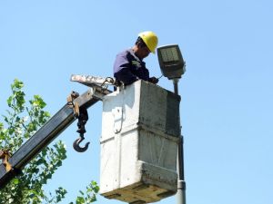 Alumbrado público: la Municipalidad cambia a luces led en tres nuevos barrios durante junio