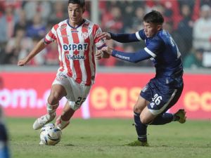 Respira Unión: perdió Defensa y Justicia y los playoffs están cada vez más cerca