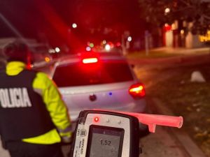 Un aprehendido y dos alcoholemias positivas en las rutas de la provincia