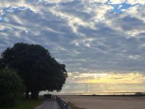 Fin de semana con cielo parcialmente nublado y temperaturas agradables