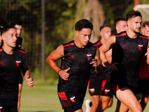 Colón: Medrán piensa en un sólo cambio para enfrentar a Estudiantes de Caseros