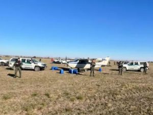 Secuestran un avión narco en Villa Eloísa tras un operativo de Gendarmería