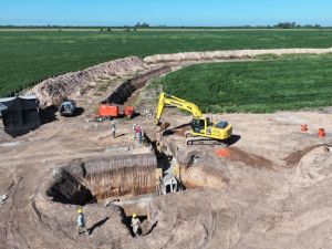 Riesgo hídrico: Santa Fe acelera obras en 100 localidades ante la previsión de fuertes lluvias