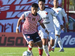 Colón igualó con Los Andes y sigue segundo en la tabla de la Zona A