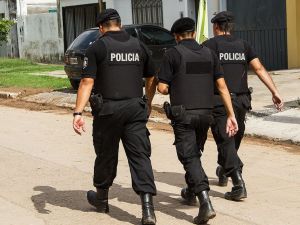 Violento robo en barrio Sur: amordazó a un joven mientas dormía