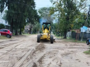 Mantenimiento de calles de tierra: ¿dónde trabajan las máquinas después de la lluvia?