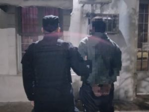 Violencia de género: empujones, amenazas y un hombre detenido
