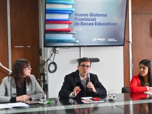 Santa Fe lanza un nuevo sistema de becas educativas de $100.000 mensuales