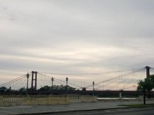 Clima en Santa Fe: domingo invernal con cielo nublado y frío intenso